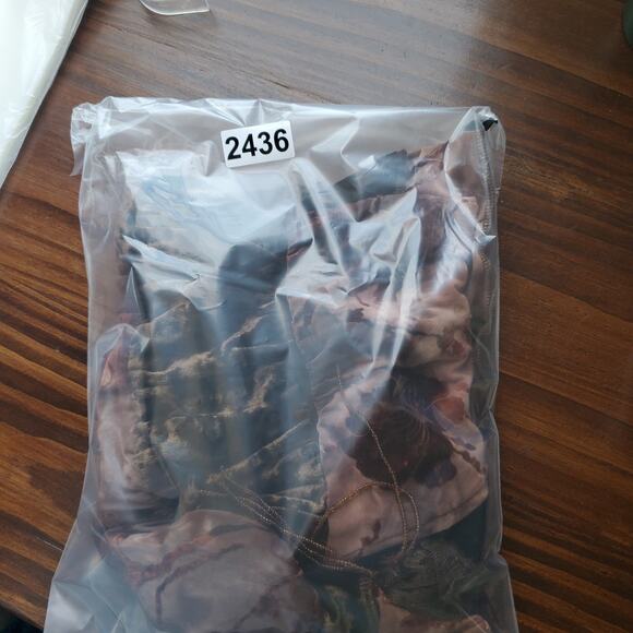 Y2K Whimsigoth Fairycore Witch Blouse Womens Medium Velvet Floral Tiered Boho - Picture 7 of 7